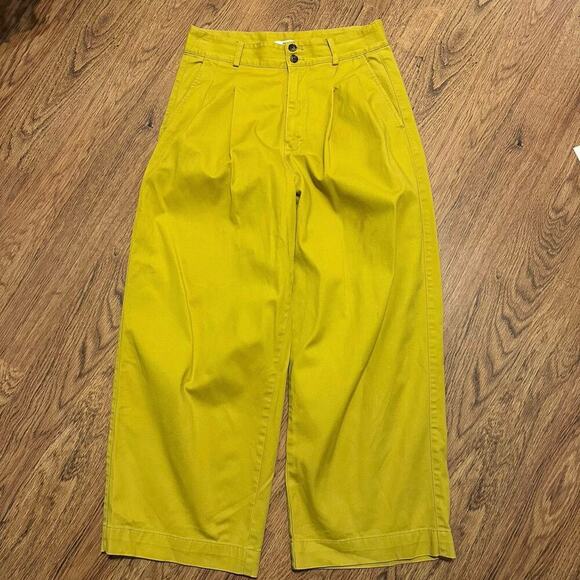 Madewell Pants - Madewell wide leg yellow pleated pants size 6 FLAWS bright color cotton blend